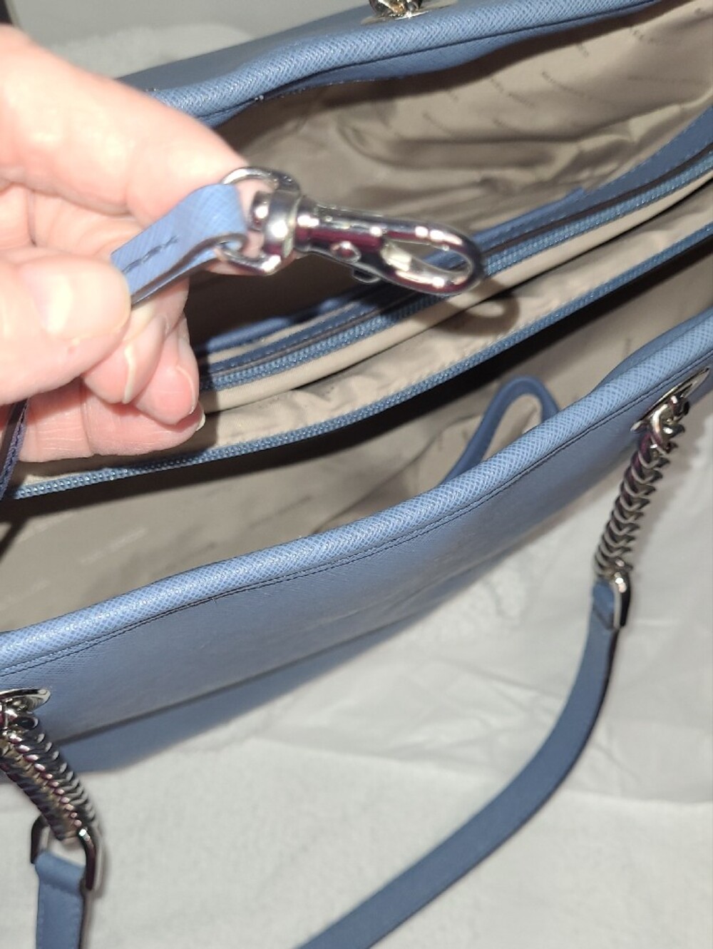 Michael Kors Slate Blue Chain-Detail Tote - Picture 7 of 13